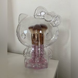 hello kitty brushes